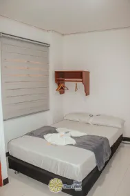 Hotel Plaza Centro Cocorná - Habitación