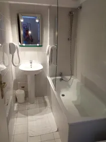 L'Hostellerie De La Rivière - Badezimmer