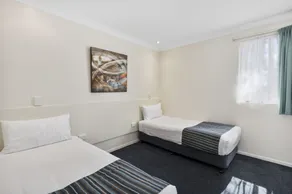 Comfort Inn Glenfield - Room
