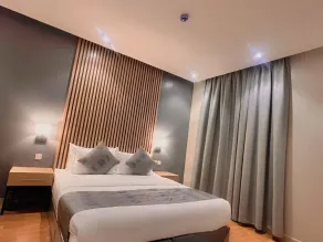 Happiness Suites Serviced Apartments - Bathroom