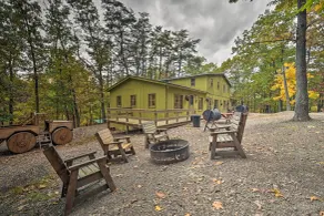 Near Raystown Lake! 3 Units at Urban Saddle Ranch - Parte interna