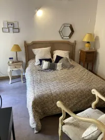 Le Mas aux Arômes - Habitación