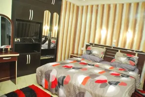 Tobby Royal Suites - Room