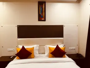 HOTEL LOTUS INN - Room