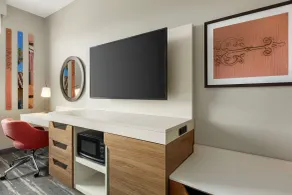Hampton Inn & Suites San Mateo-San Francisco Airport - Chambre