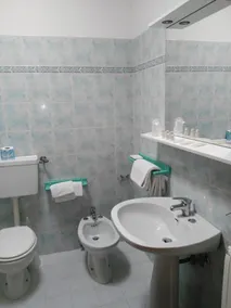 Hotel La Meridiana - Baño