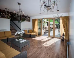 Hotel Costaverde "ai Roni" - Zona de estar del vestíbulo