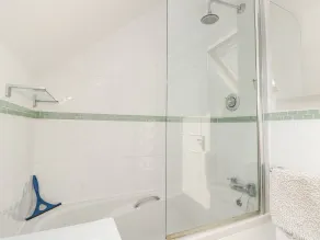 November Cottage - Salle de bain