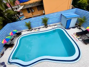 Holiday Beach Resort - Piscine
