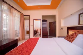 Falcon Heights Hotel - Habitación