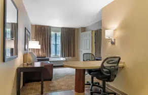 Extended Stay America Suites - Orlando - Southpark - Commodity Circle - Room