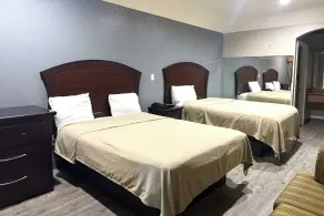 Hotel O Regency Suites Houston - IAH Beltway 8 - Chambre