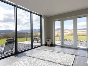 Cartref - Interior
