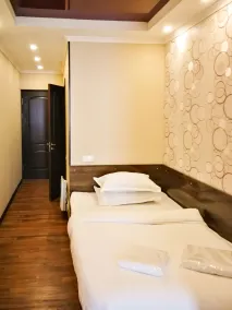 Salut Hotel - Chambre