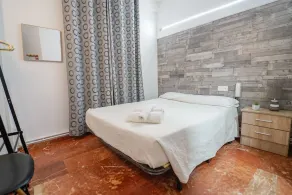 Hostal Nevot - Chambre