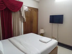 Hotel Heaven Inn - Room