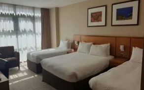 The Crown London Hotel, Cricklewood North West London, WorldHotels Distinctive - Room