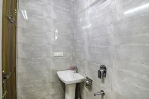 Fabexpress The Radiant - Bathroom