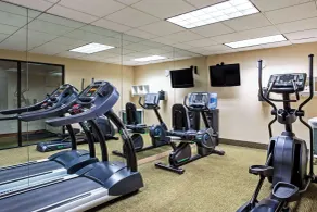 La Quinta by Wyndham Stamford / New York City - Salle de remise en forme
