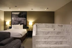 Super 8 by Wyndham Kamloops On The Hill - Værelse