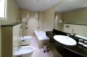 Gulf Inn Hotel Deira Formerly City Star Hotel - Bathroom