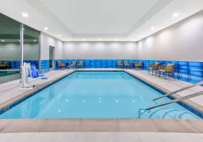 La Quinta Inn & Suites by Wyndham Terrell - Piscine