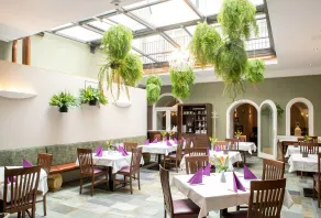 Boutique Hotel Dom - Rooms & Suites - Restaurant