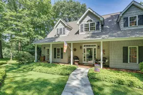 Golf, Hike & Explore: Blue Ridge Mtn Haven w/ Deck - Innvendig