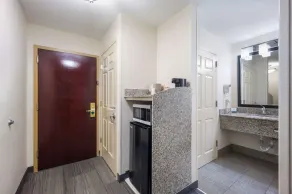 Quality Inn & Suites Huntsville Research Park Area - Salle de bain