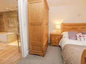 Holly Tree Cottage - Camera