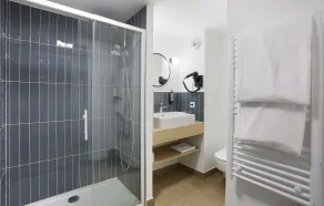 Appart'hôtel Odalys City - Toulouse Blagnac Aéroport - Salle de bain