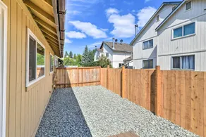 Modern Anchorage Townhome: 8 Mi to Downtown! - Interiør