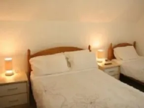 Morrisy House - Room