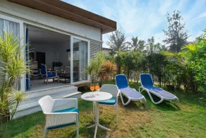 Living Room Beach Resort - Room