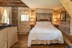 Green Frog Farm Cabins - Chambre