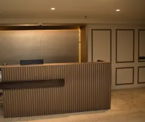Qotel Signature Coleman Janakpuri Near District Centre & Pacific Mall - Receção