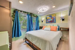 The Humming Bird Suite - Affordable Lakefront Fun - Interiør