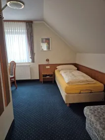 Hotel zur Waage - Room