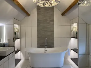 The Wheatsheaf Hotel, Sandbach - Bathroom