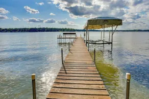 Waterfront Spirit Lake Vacation Rental with Dock - Innenbereich