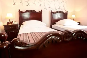 Gotyk - Room