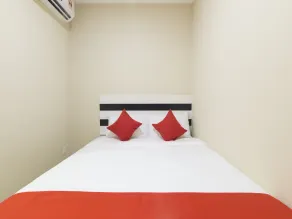 LEA GUEST HOUSE & CAFE Lukut - Chambre