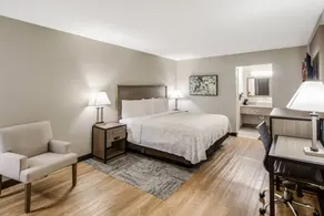 Red Roof Inn PLUS+ Dallas - Addison - Chambre
