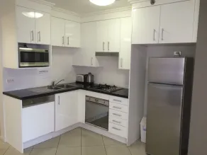 Fiori Apartments - Room
