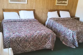 Blue Way Inn And Suites Winfield - Værelse