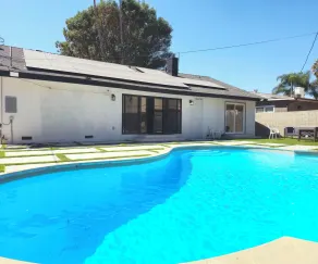 Seasun Hostel - Pool
