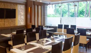 Meadows - Restaurant