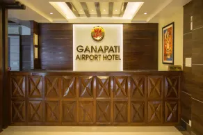 Ganapati Airport Hotel - Réception
