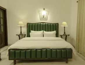 A Mansion - Room