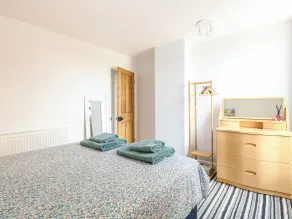 Sole Bay Cottage - Room